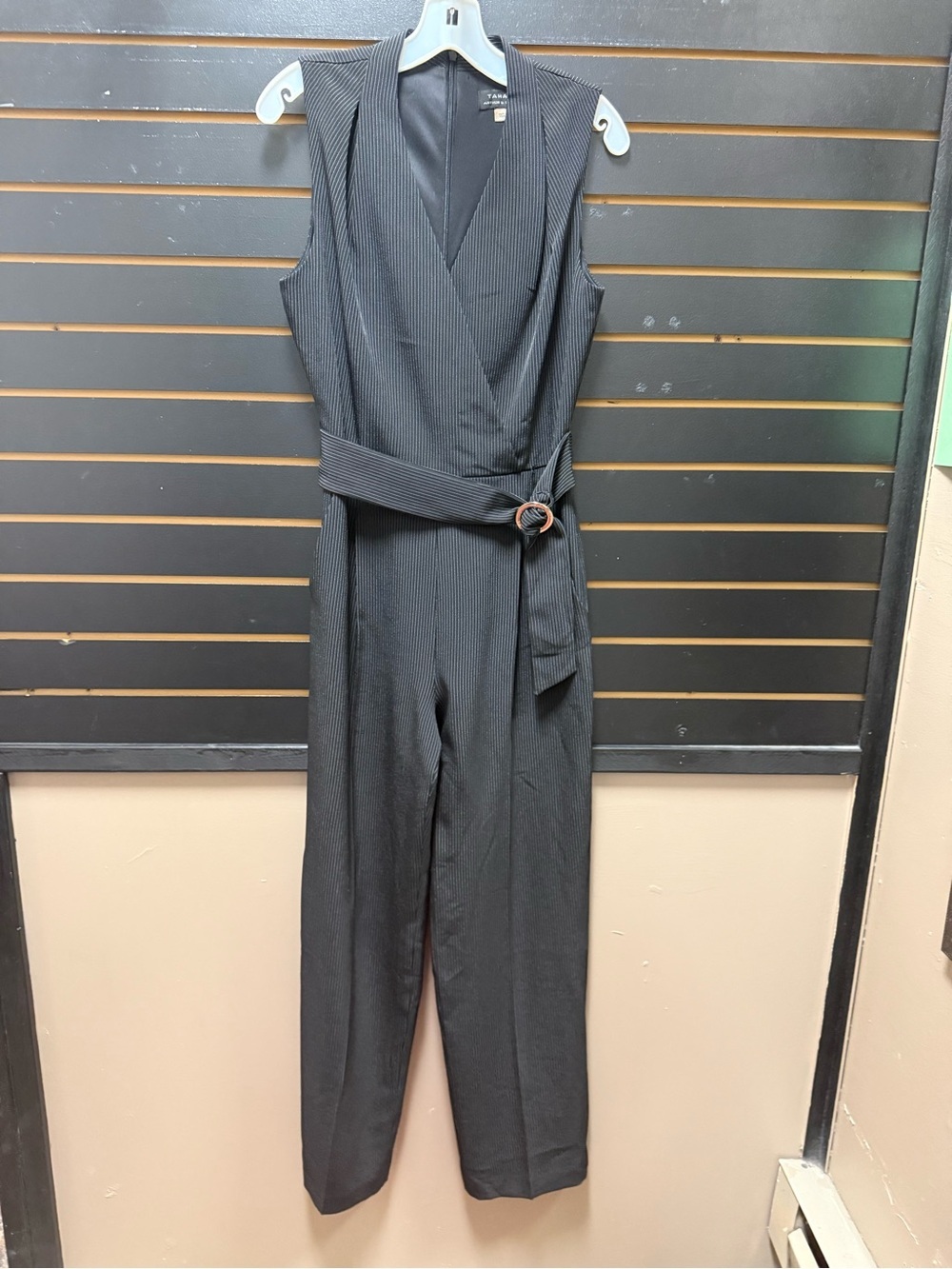 Tahari Arthur S Levine Black Pinstripe Scuba Jumpsuit Belted Size 6